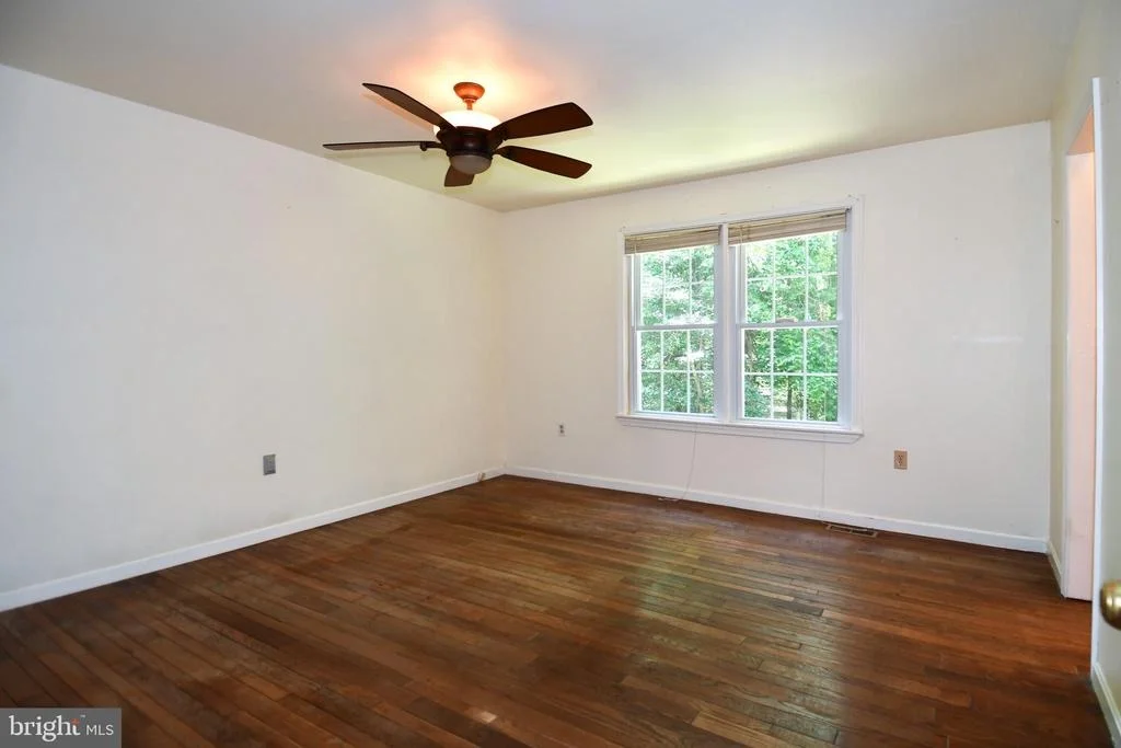 Photo of 8870 BROOK DRIVE