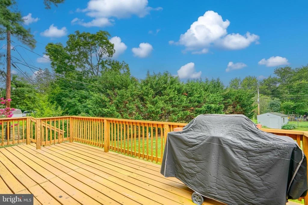 Photo of 323 MONTGOMERY DRIVE