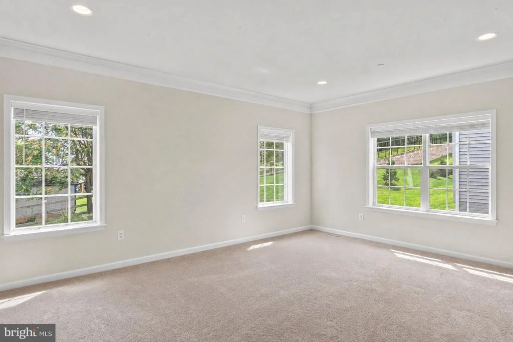 Photo of 2754 HILLFIELD DRIVE