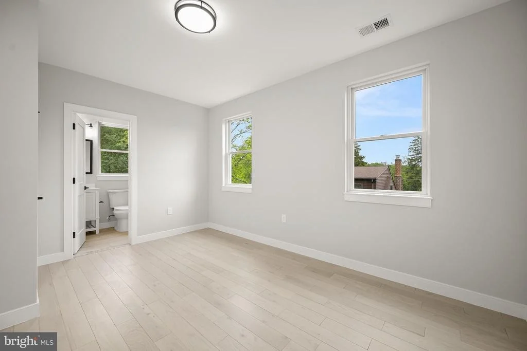 Photo of 601 RAY DRIVE