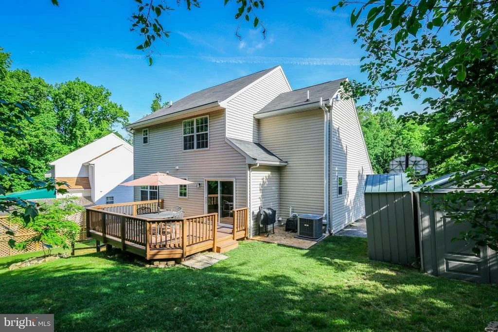 Photo of 9275 CARTERSVILLE ROAD