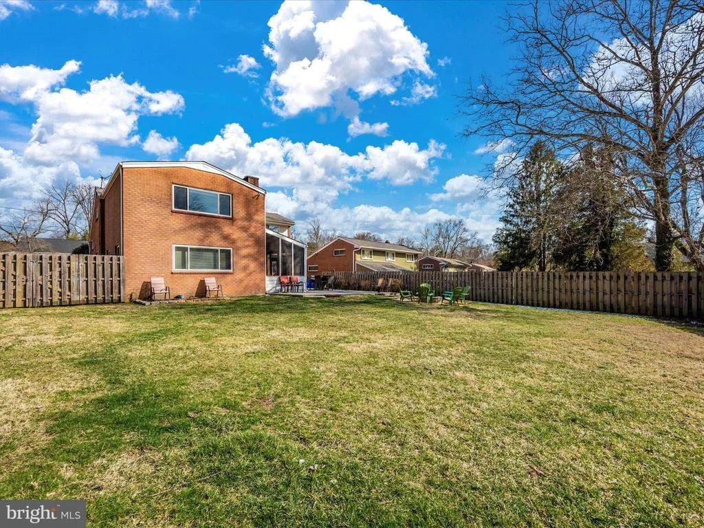 Photo of 13206 BLUHILL ROAD