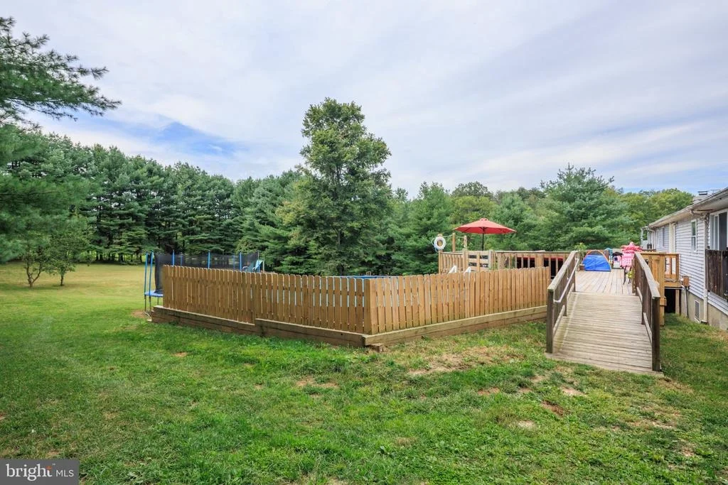 Photo of 1045 DOYLE ROAD