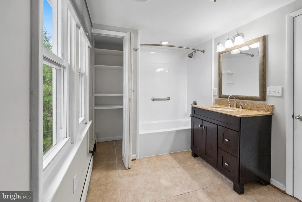 Photo of 1608 SEVERN ROAD
