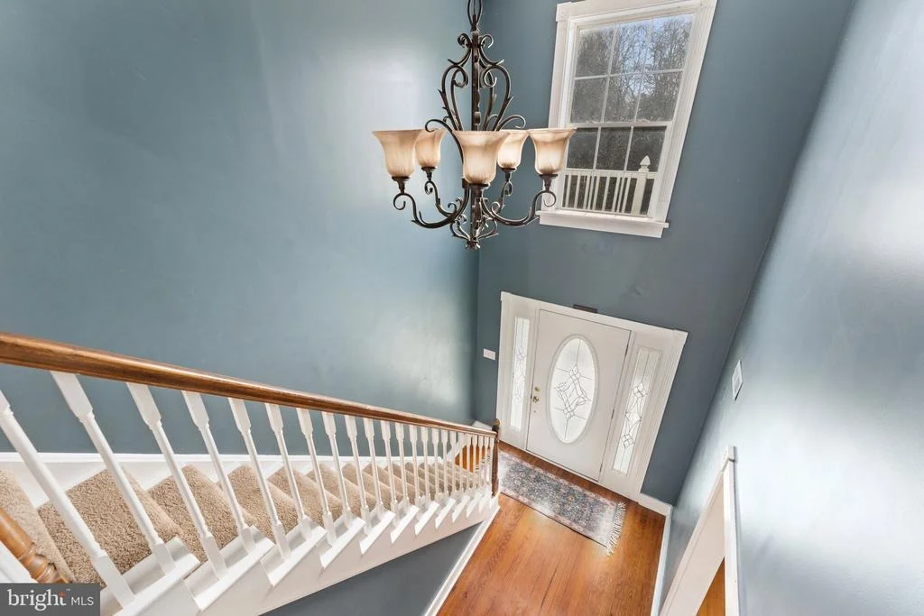 Photo of 18499 AUBURN ROAD