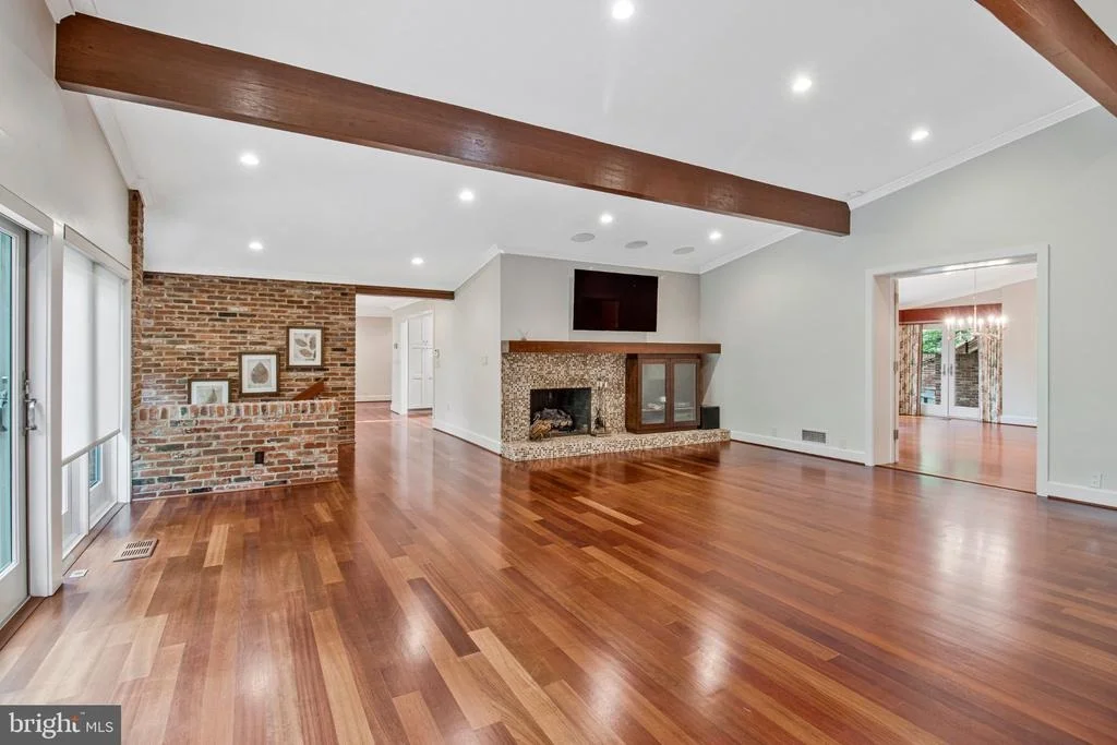 Photo of 1753 ARMY NAVY DRIVE