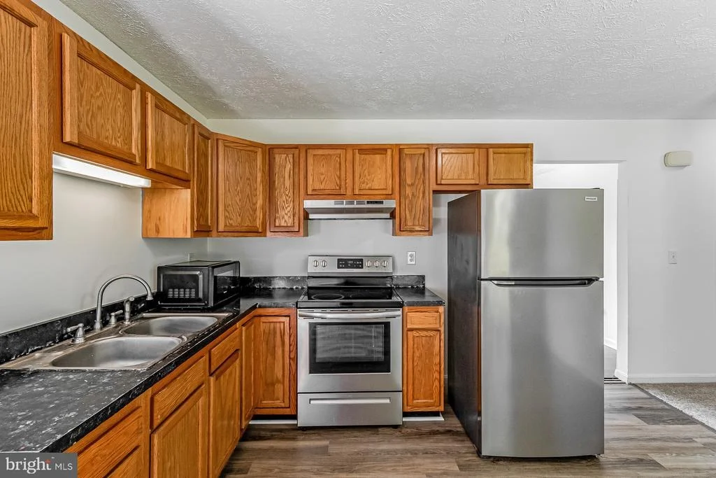 Photo of 9577 ROYS LANE