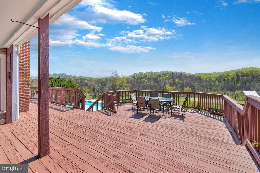 Photo of 9393 BRIAR LANE