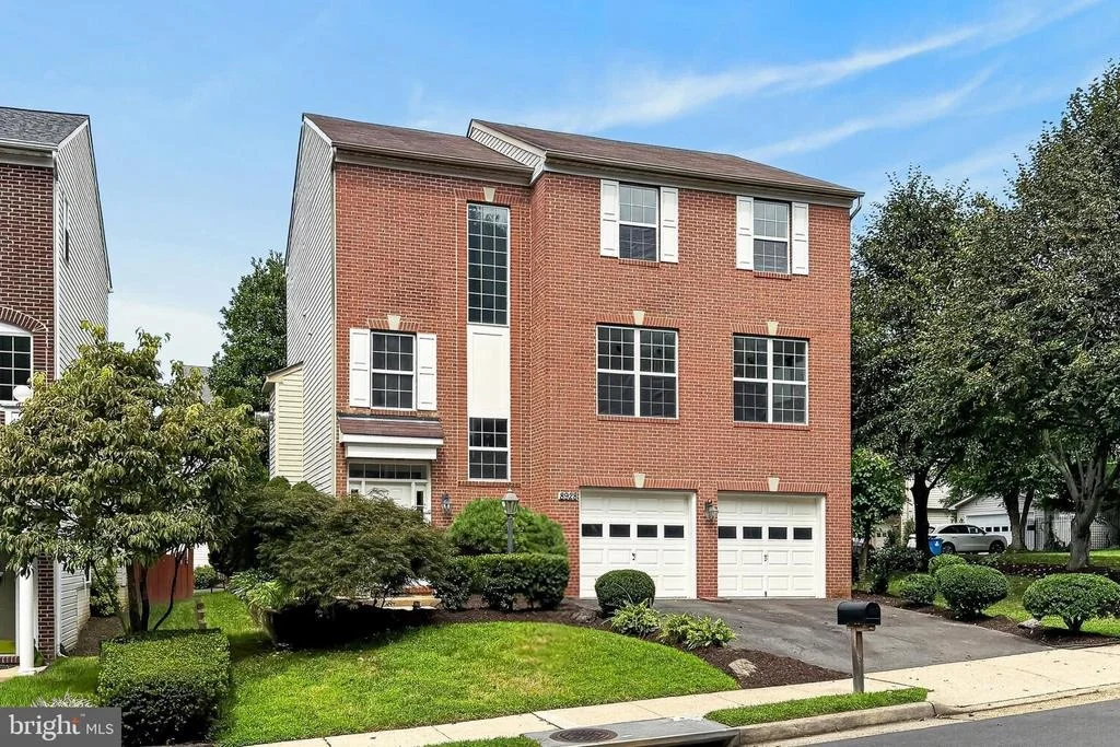 Photo of 8928 GARDEN GATE DRIVE