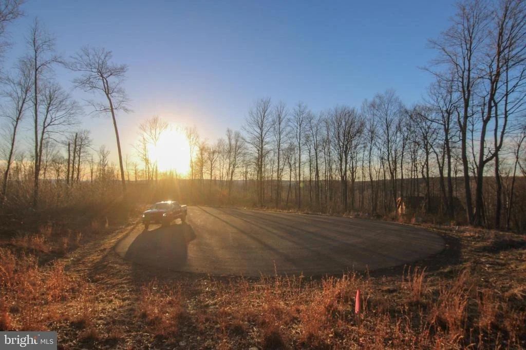 Photo of Lot 8 FOX RUN DR