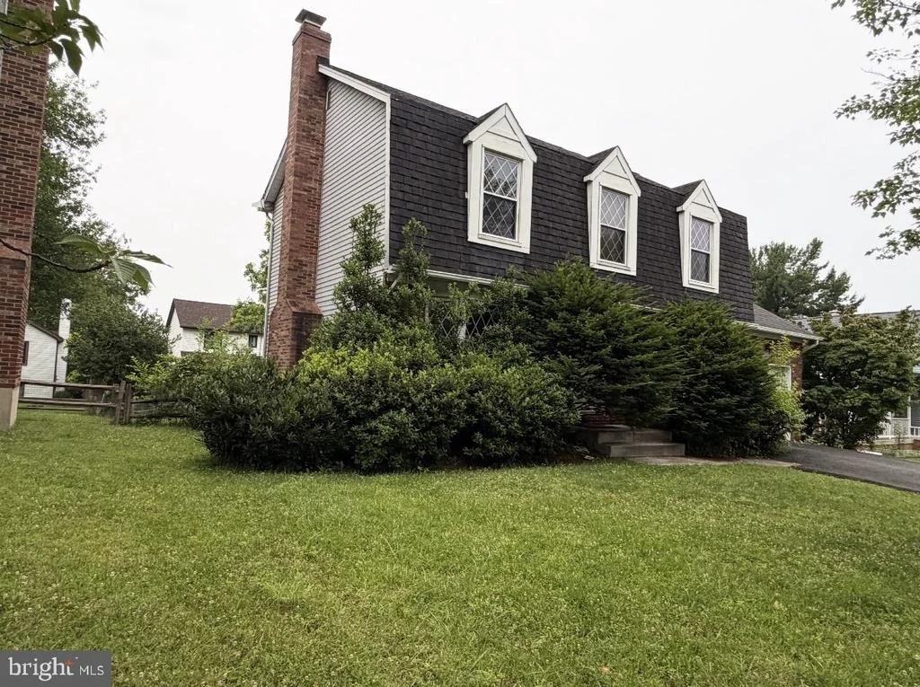 Photo of 19017 MCFARLIN DRIVE
