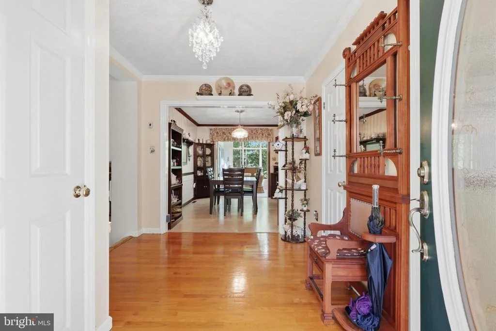 Photo of 24 SYDNEY CIRCLE