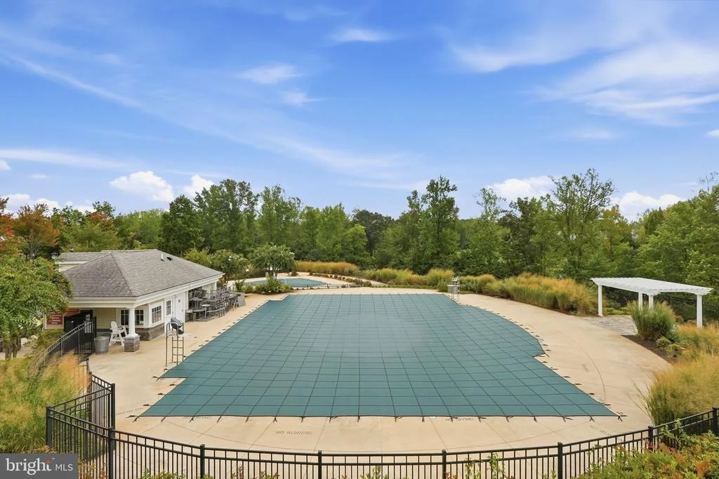 Photo of 3012 LAKE FOREST DRIVE