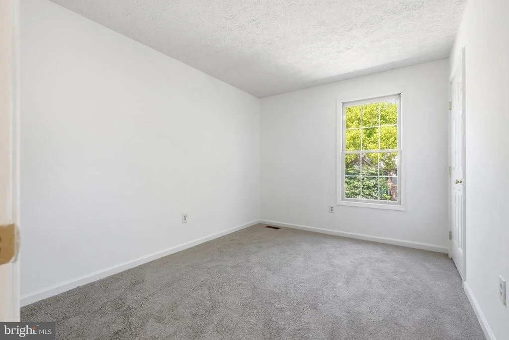 Photo of 707 ATHLONE DRIVE