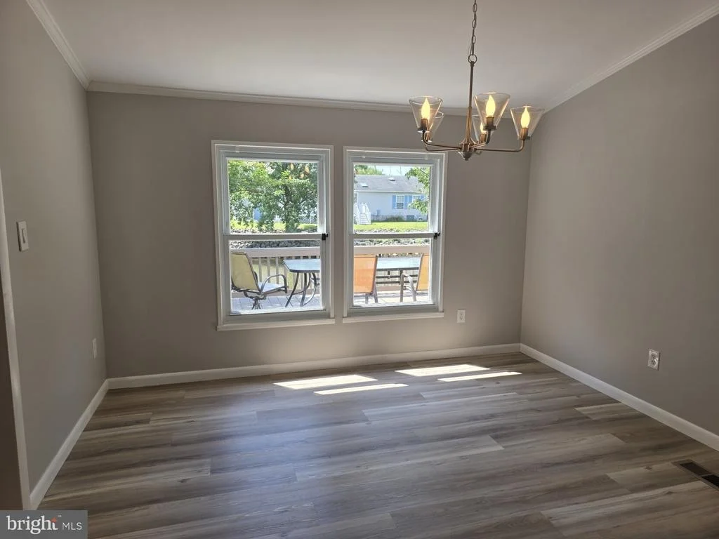 Photo of 18 COASTAL DRIVE