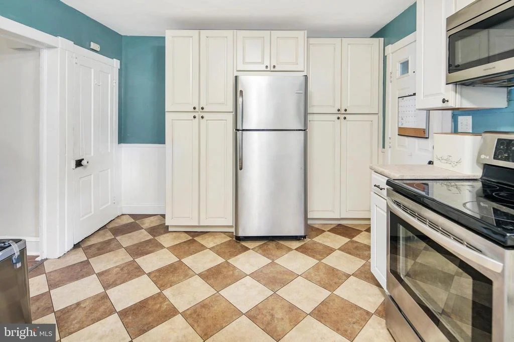 Photo of 202 MAPLE AVENUE