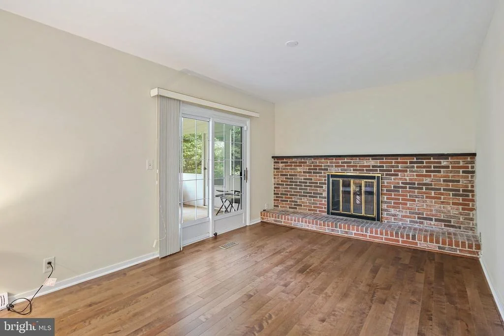 Photo of 5618 MILLWHEEL PLACE