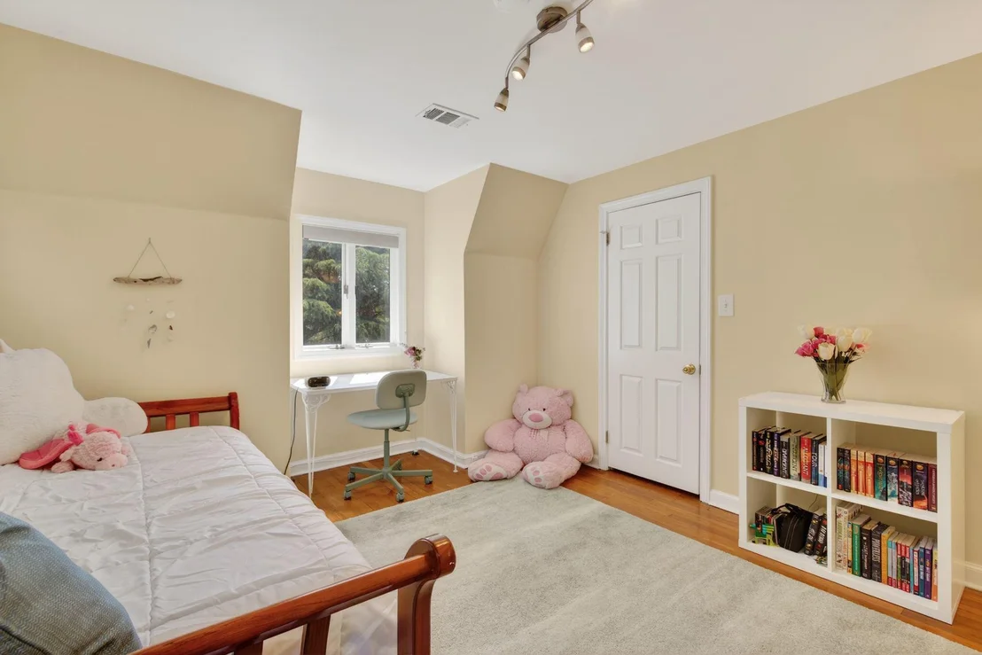 Photo of 4428 BROOKSIDE DRIVE