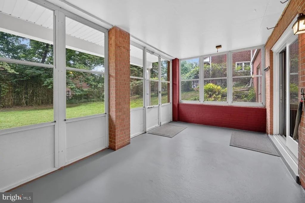 Photo of 4605 RENO ROAD NW