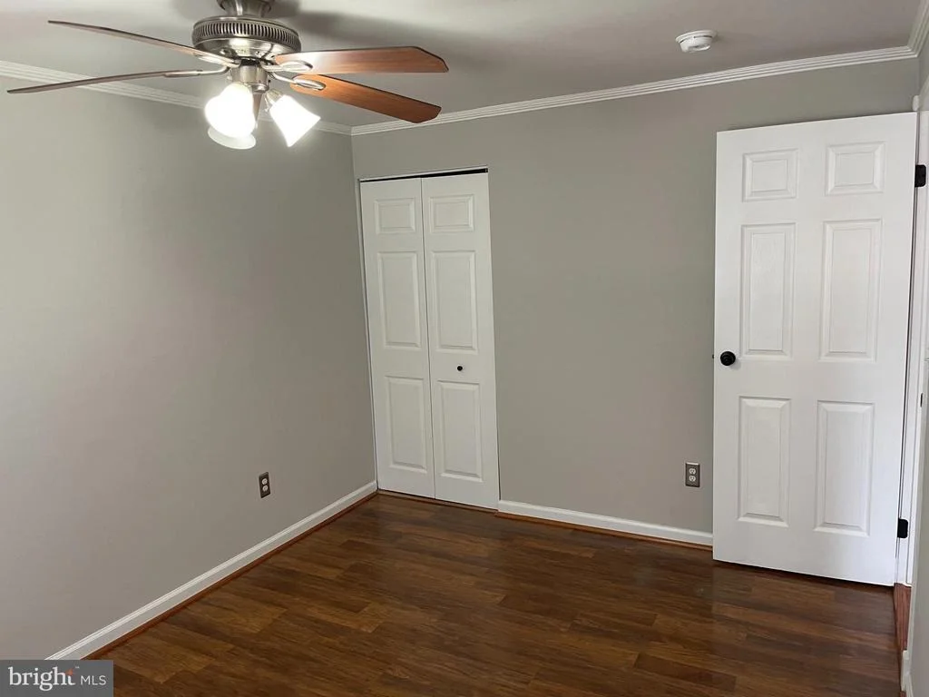 Photo of 4502 CUB RUN ROAD