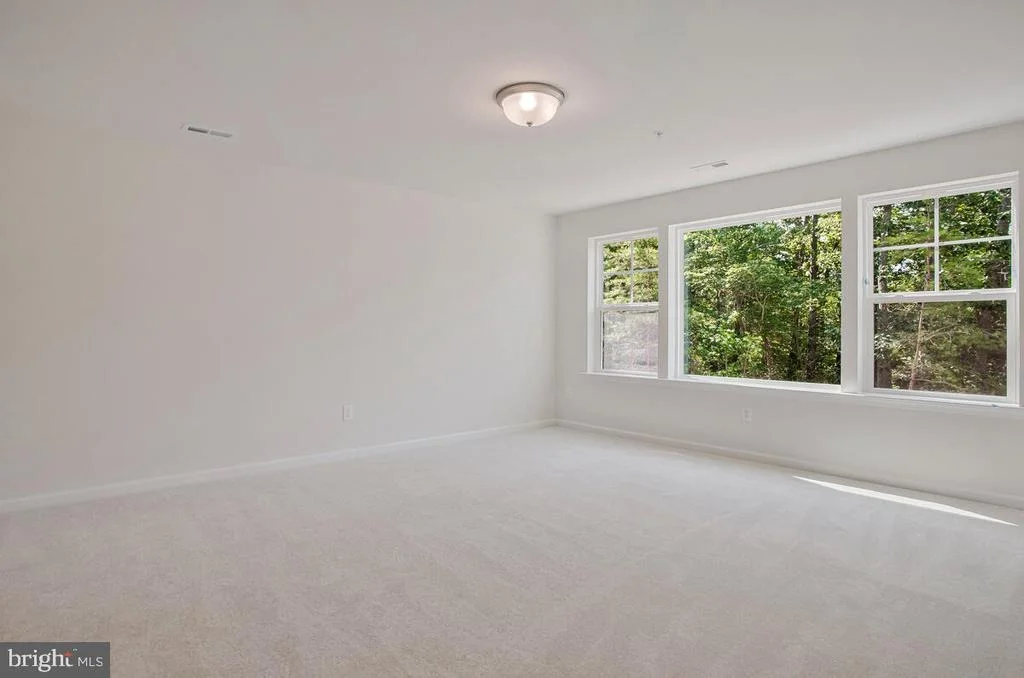 Photo of 900 WALNUT AVENUE