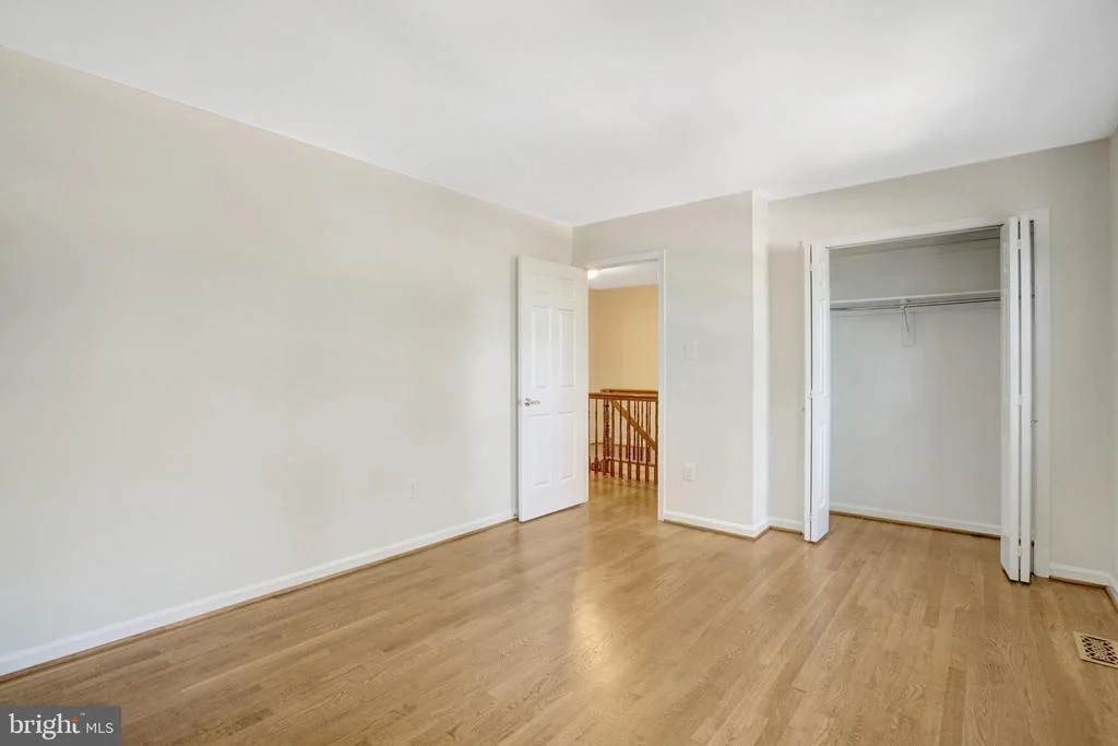 Photo of 8517 ELECTRIC AVE
