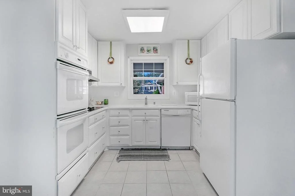 Photo of 14017 BLAZER LANE