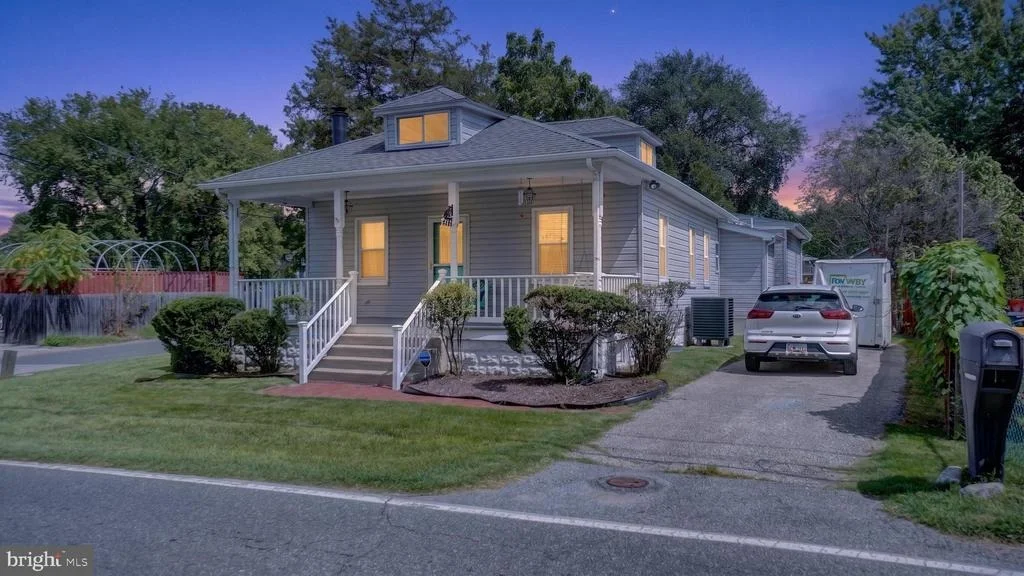 Photo of 7741 OUTING AVENUE