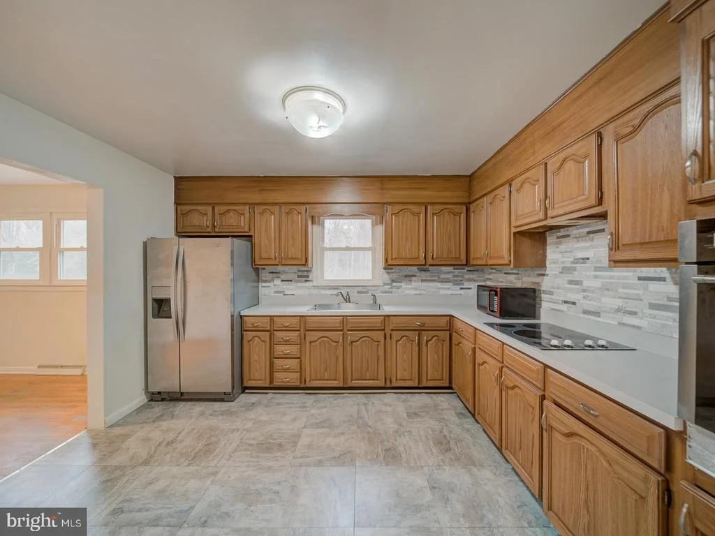 Photo of 10524 DEACON ROAD