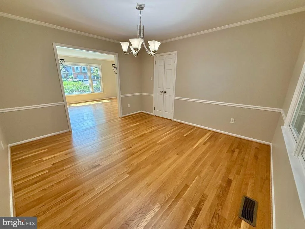 Photo of 9714 CHURCH WAY