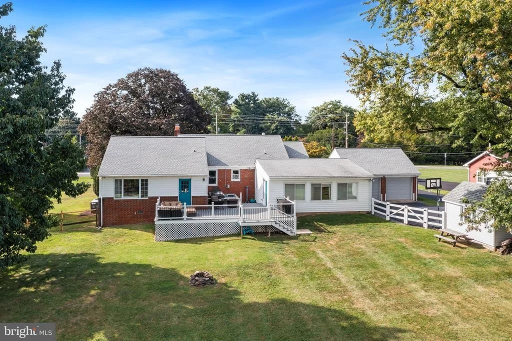 Photo of 25223 OAK DRIVE