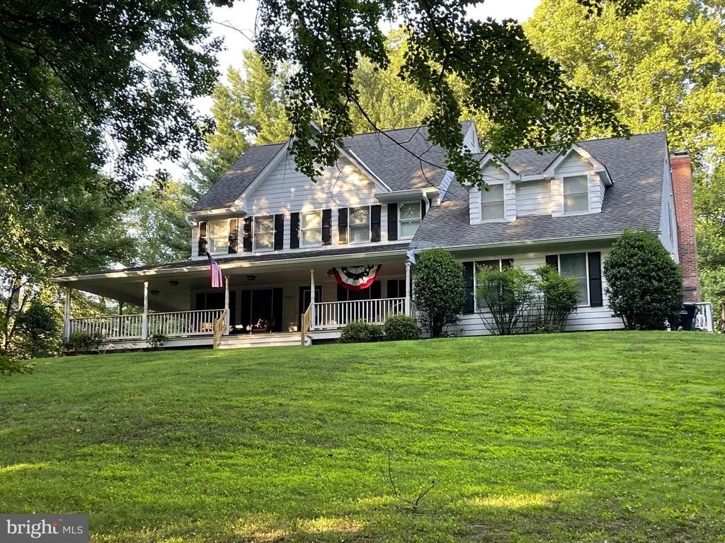 Photo of 17034 BARN RIDGE DRIVE