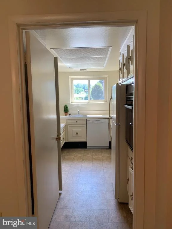 Photo of Unit 80A at 3300 GLENEAGLES DRIVE