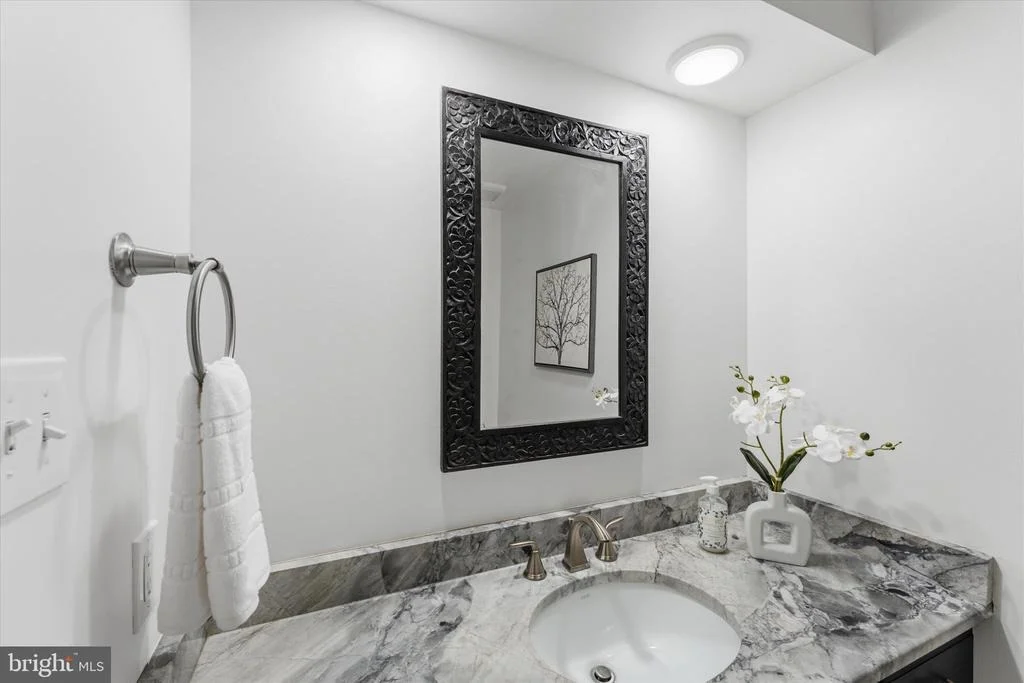Photo of 15251 EAGLE TAVERN WAY