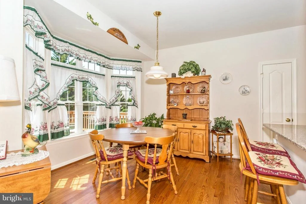Photo of 2562 BEAR DEN ROAD