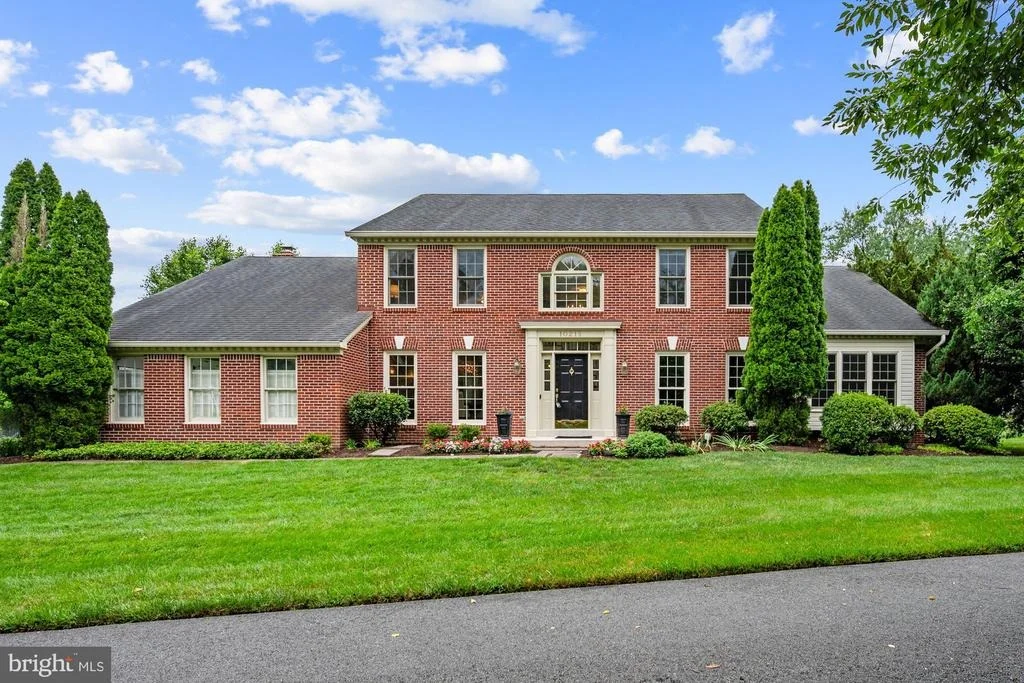 Photo of 10215 MARTINHOE DRIVE
