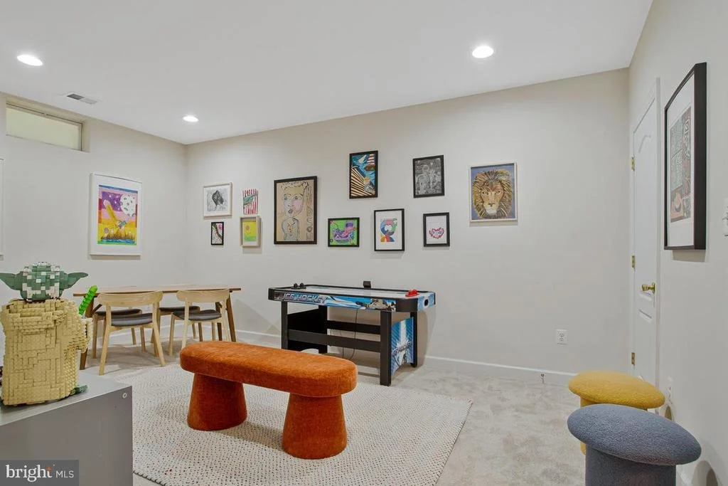 Photo of 905 CORNELL AVENUE