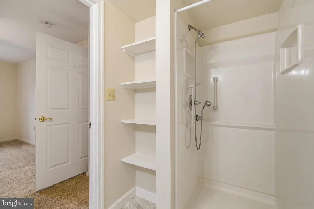 Photo of Unit 3D at 3860 NORMANDY DRIVE