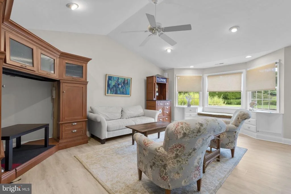 Photo of 3809 KING WILLIAM DRIVE