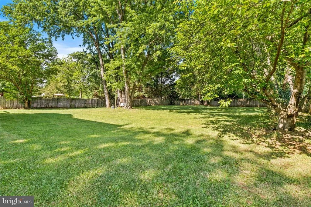 Photo of 7014 WILLOW TREE DRIVE S