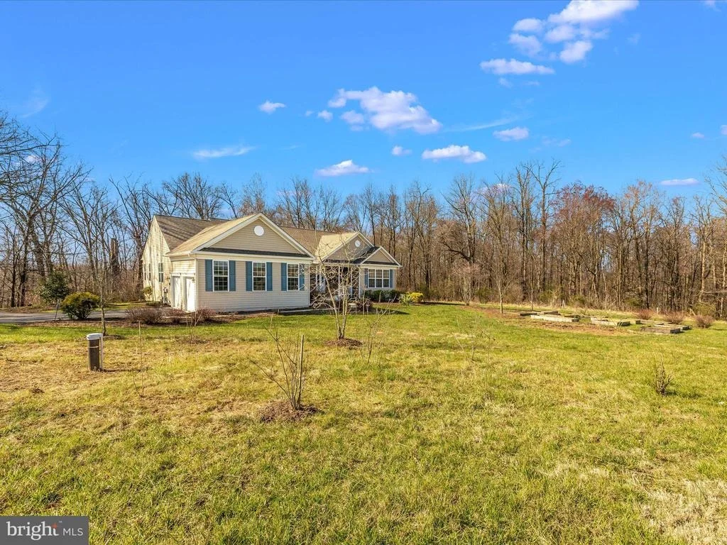 Photo of 3156 SUMANTOWN ROAD