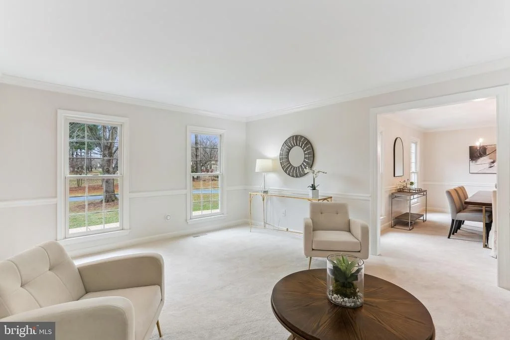 Photo of 9409 THORNEDIKE DRIVE