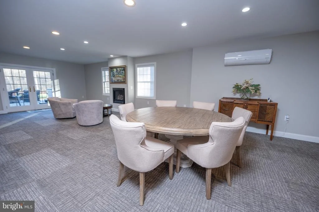 Photo of 1001 SUTTER LANE