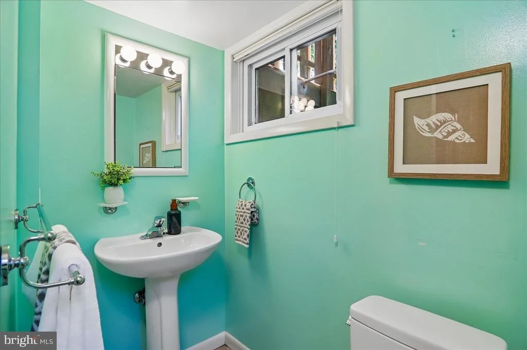 Photo of 8616 LYNBROOK DRIVE
