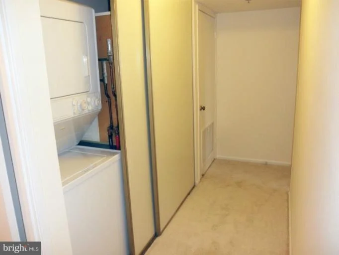 Photo of Unit 1914 at 15101 INTERLACHEN DRIVE