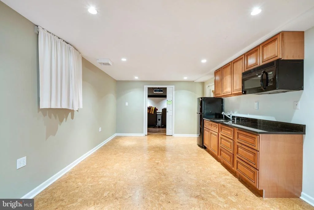 Photo of 17114 FITZROY WAY