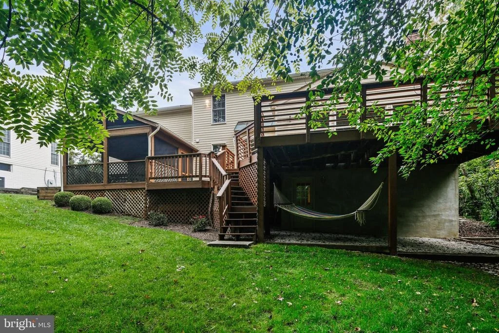 Photo of 8426 SAND CHERRY LANE