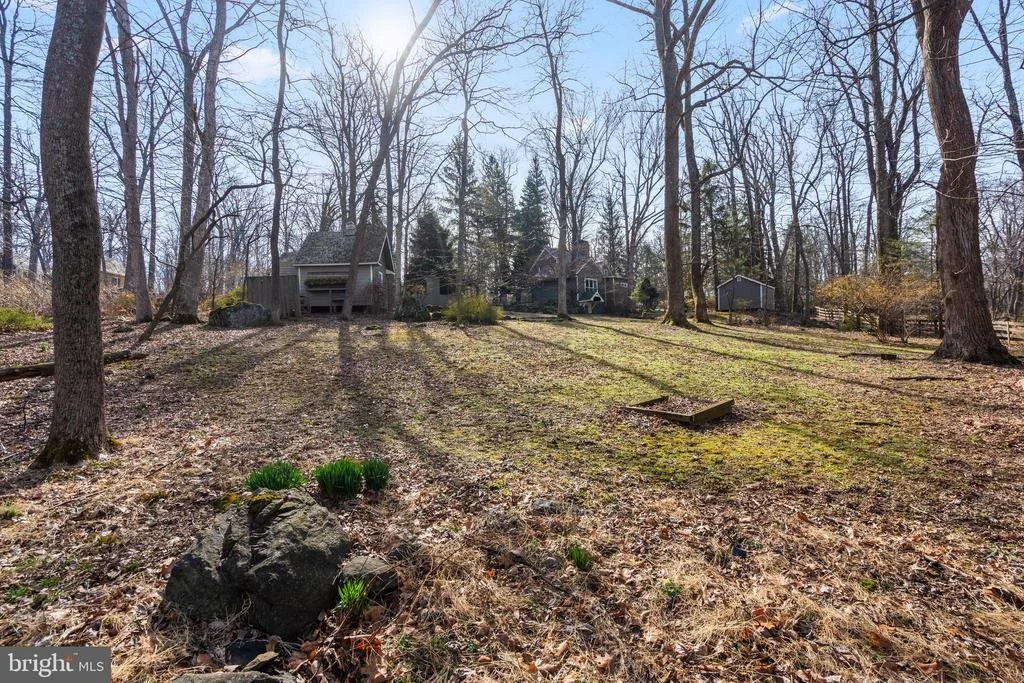 Photo of 17641 RAVEN ROCKS ROAD