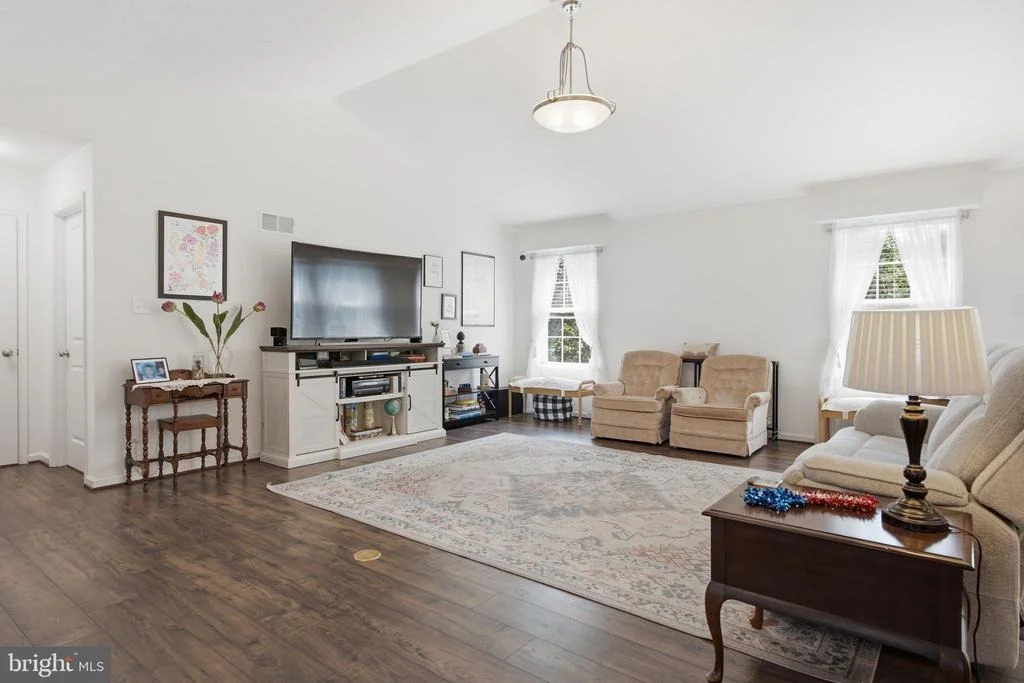 Photo of 43 HUNTMASTER DRIVE