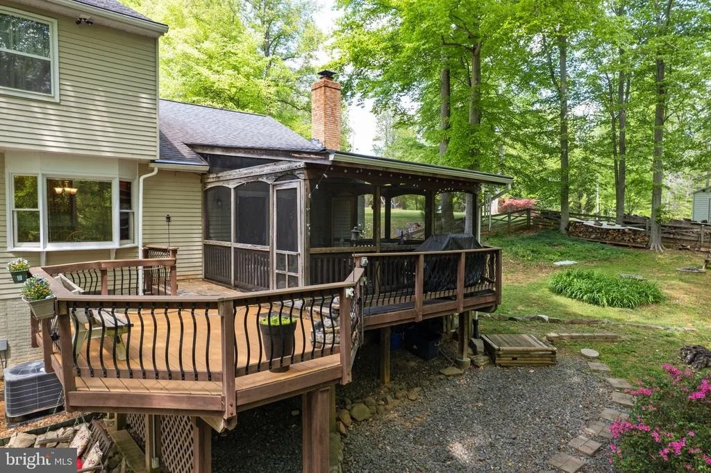 Photo of 11913 FALLING CREEK DRIVE